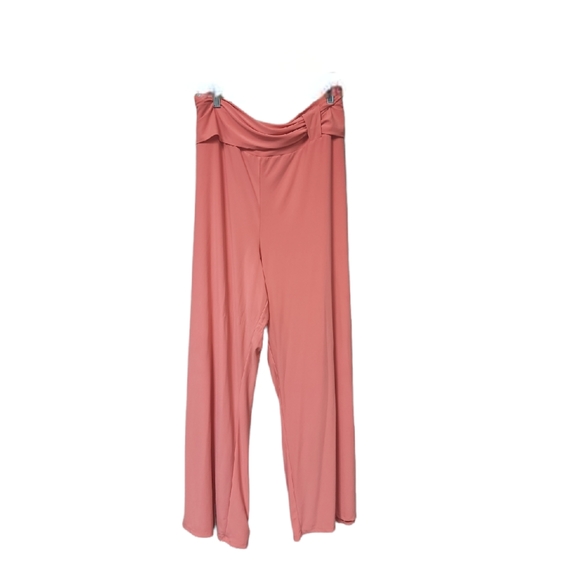 C Est 1946 Pants - Wide Leg  Coral Colored Palazzo Pants With Belt Size 26/28W